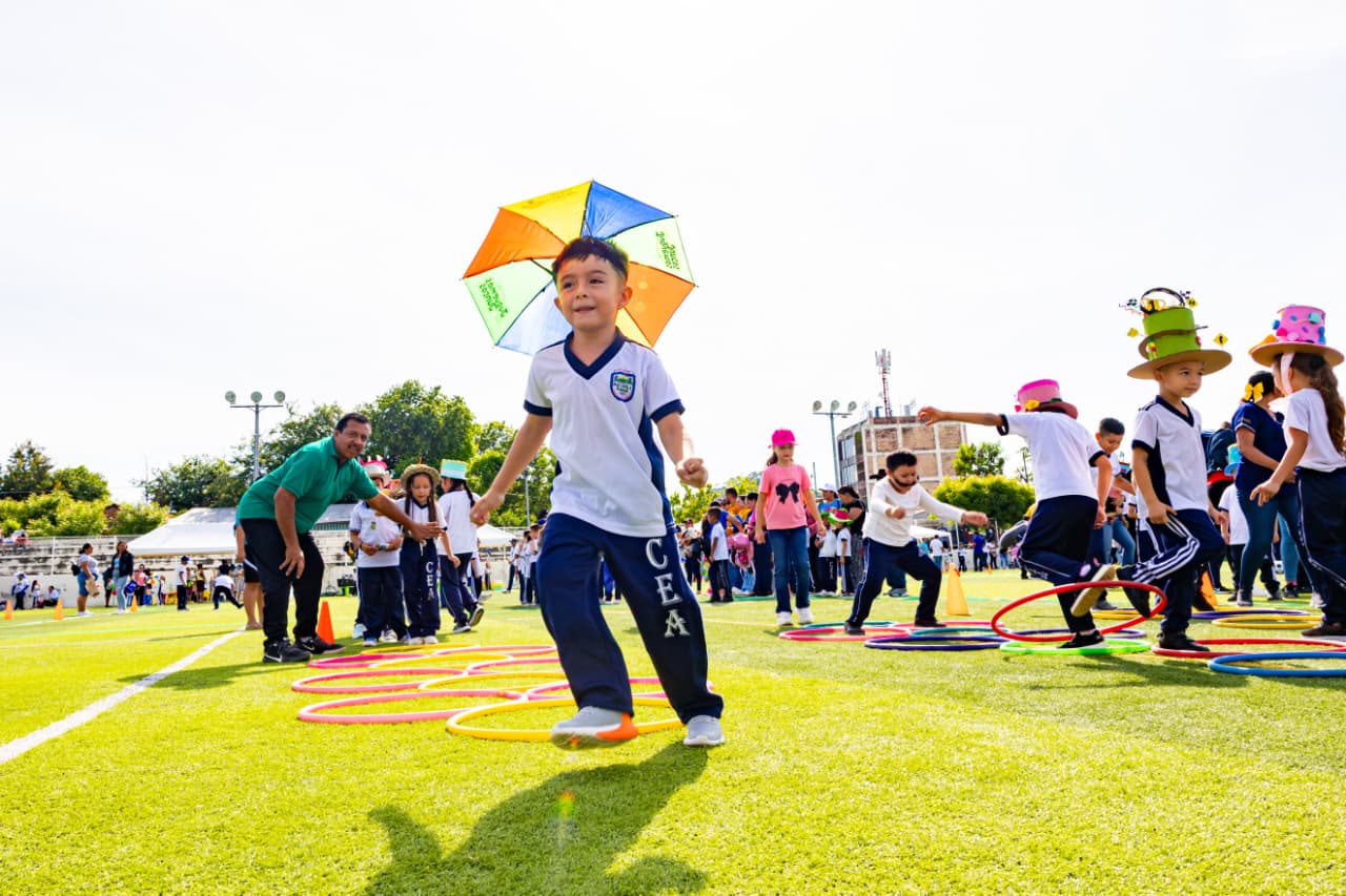 mas-de-mil-ninos-disfrutan-el-inicio-del-festival-departamental-del-juego-en-el-mes-de-la-ninez